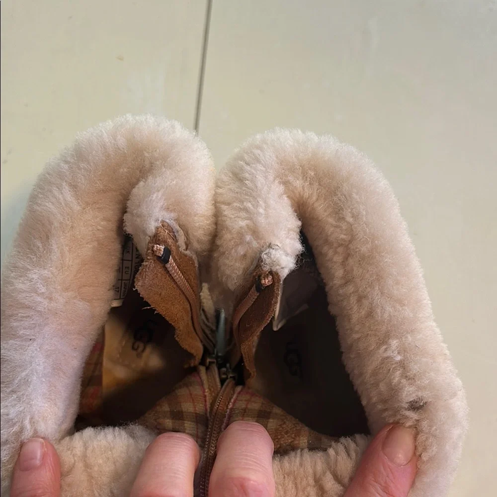 UGG Tan Shearling Boots - Picture 3 of 5